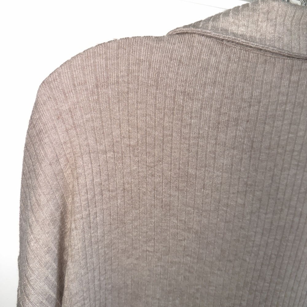 Roudelain Women's Ribbed Sweater-Knit Sleep Tunic Button-Up Top Light Taupe Med - Picture 7 of 8
